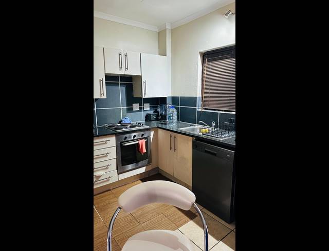 2 BEDROOM APARTMENT FOR SALE IN HESTEAPARK